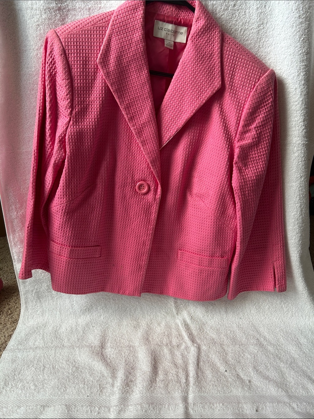 Liz Claiborne Vibrant Pink Textured Single-Button Blazer
